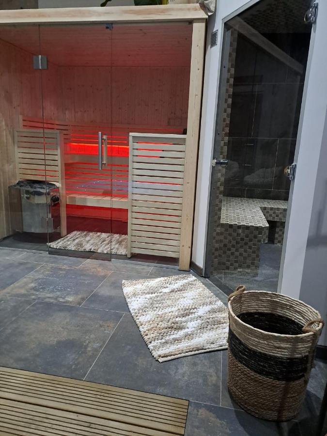 לינה וארוחת בוקר Etigny Ba'Cam Spa מראה חיצוני תמונה
