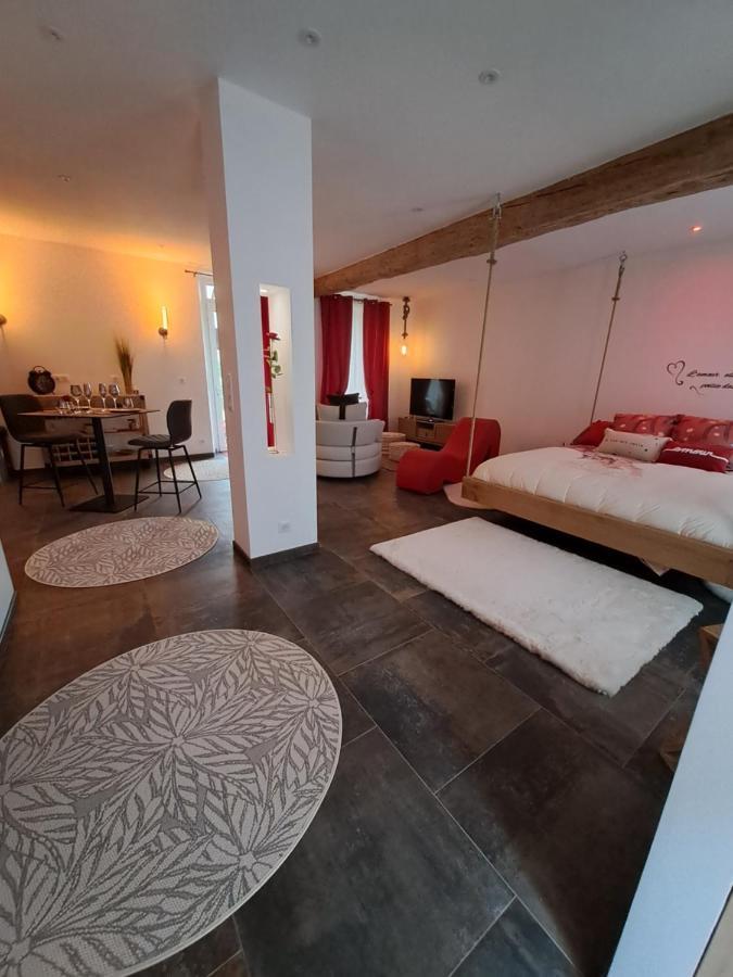 לינה וארוחת בוקר Etigny Ba'Cam Spa מראה חיצוני תמונה